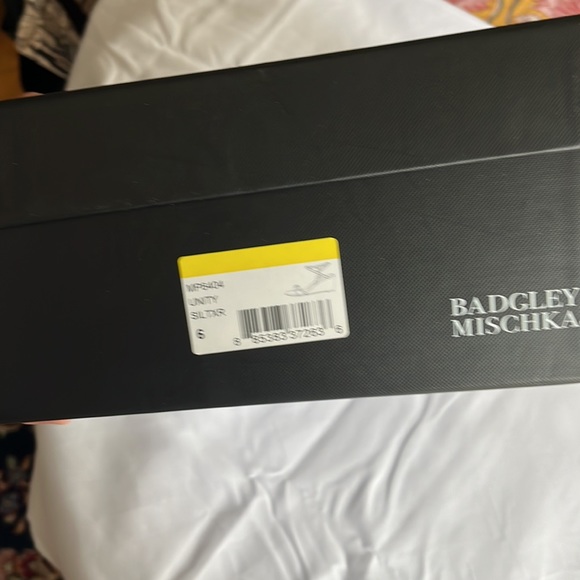 $225 Badgley Mischka Size 6 Unity Wedge Heel Sandal Shoe NWB - Picture 12 of 12